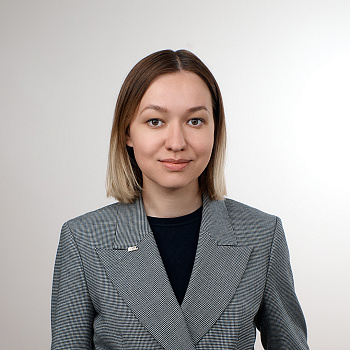 Дмитриева Елена