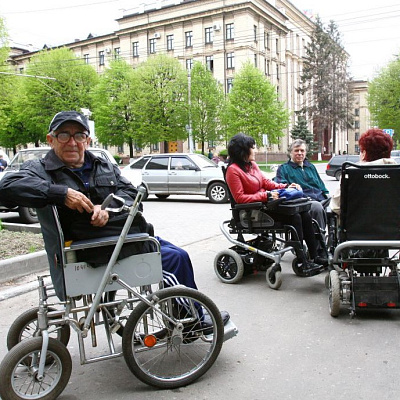 Социальные предприниматели провели аудит доступности воронежских улиц 